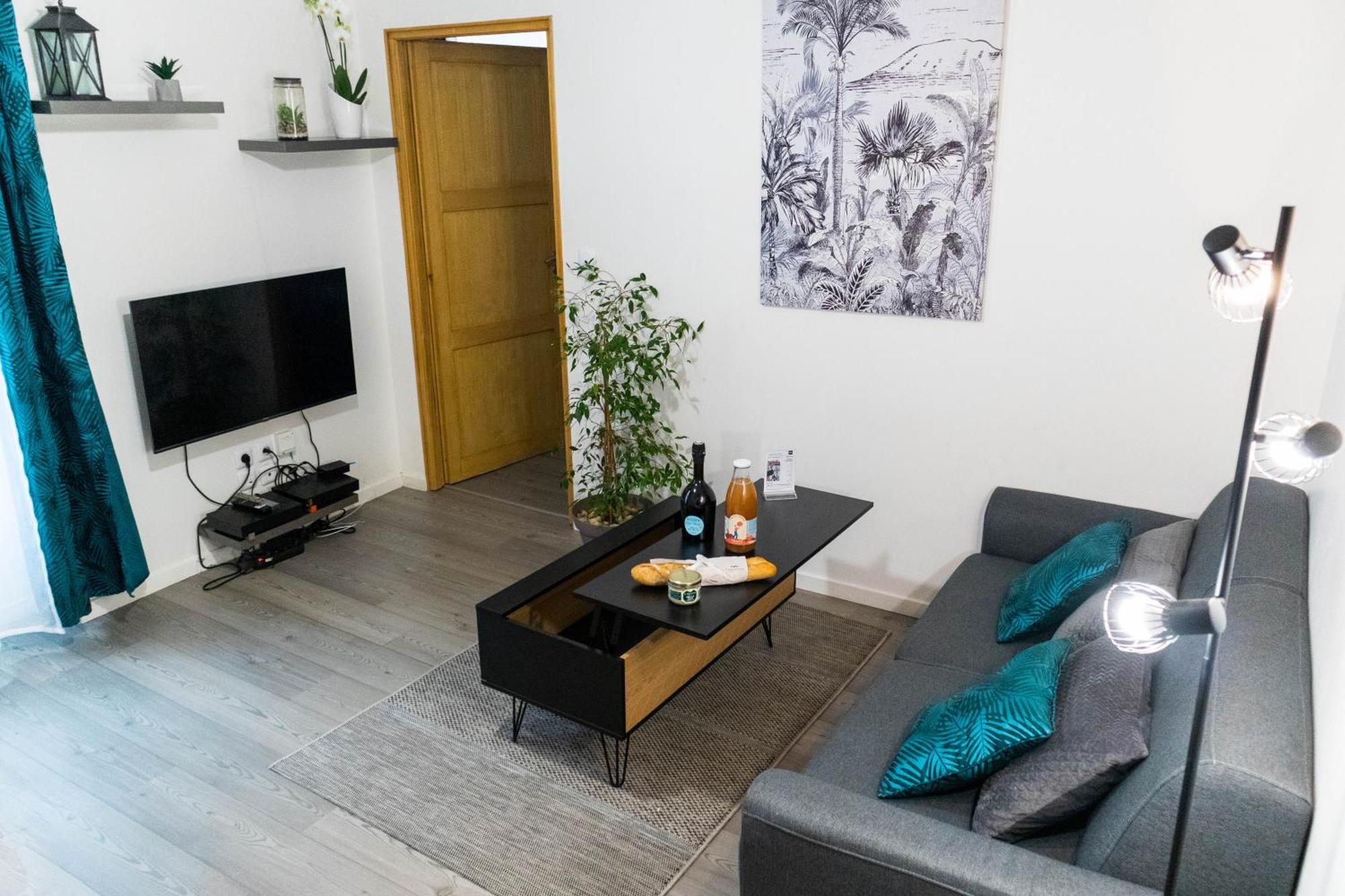 Onloc - Montpezat Coup De Coeur - Hyper Centre - Calme - Wifi